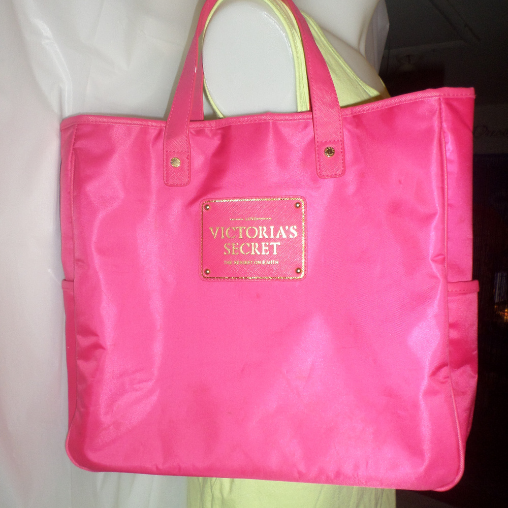 Victoria Secret Overnight bag
